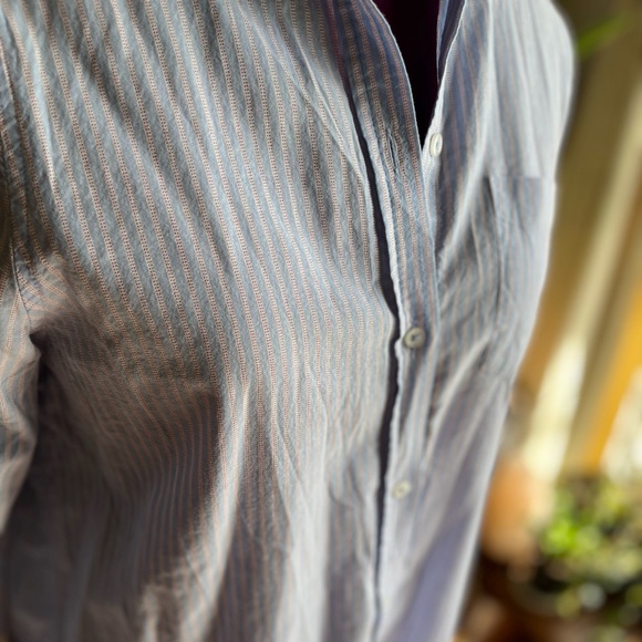 H&M Blue and Pink Pinstripe Button Down Long Sleeve Dress Shirt - Picture 8 of 9